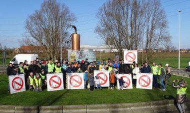 La Belgique sous haute tension de chaque côté de la frontière linguistique | Hoogspanning over de taalgrens heen